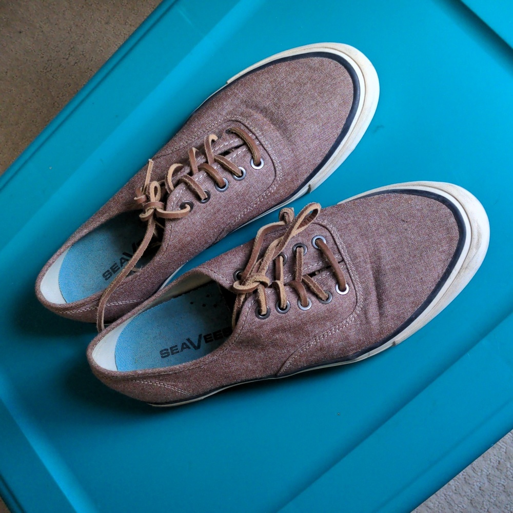 SeaVees Legend Sneakers, size 10